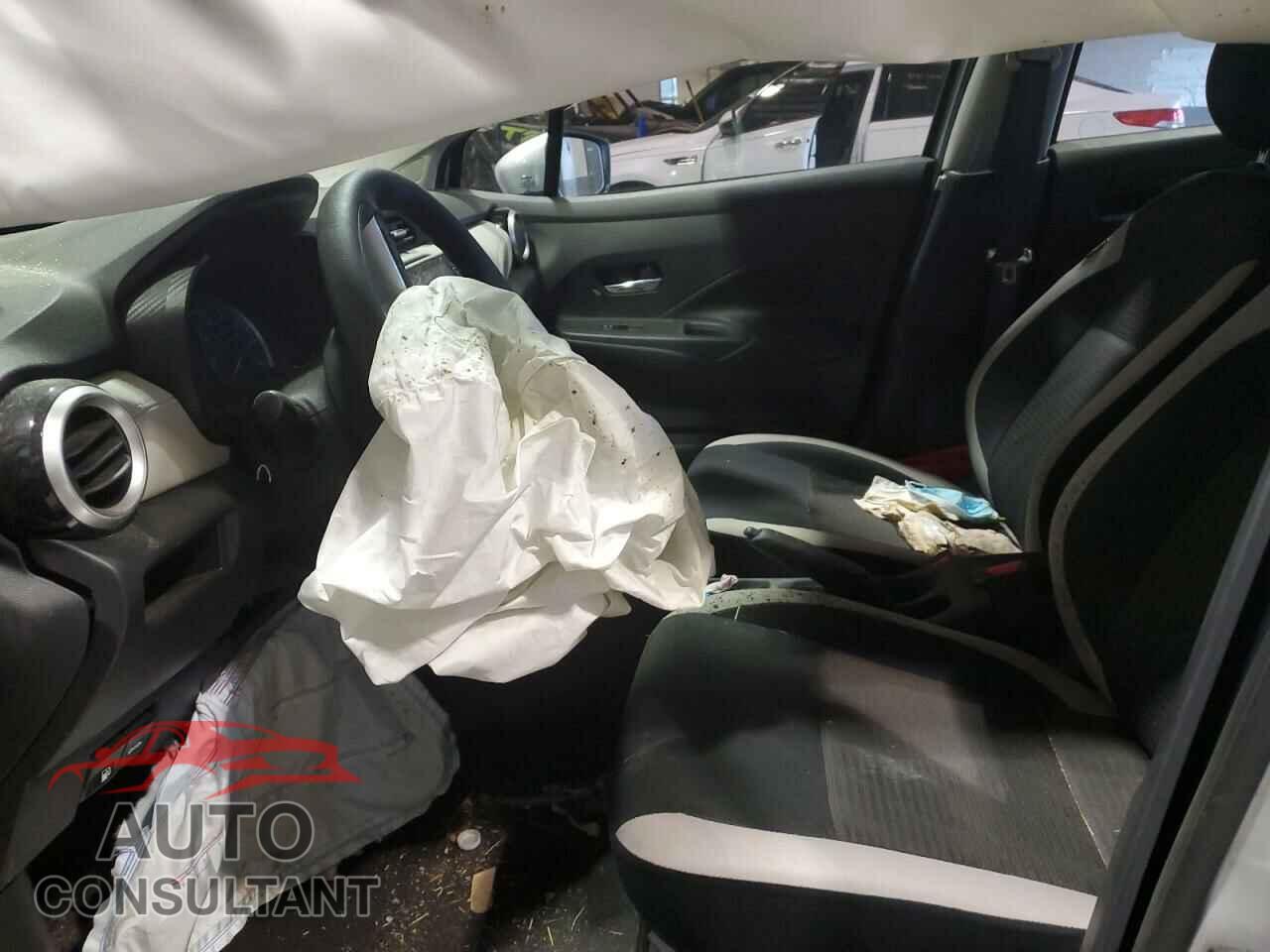 NISSAN VERSA 2020 - 3N1CN8EV1LL874823
