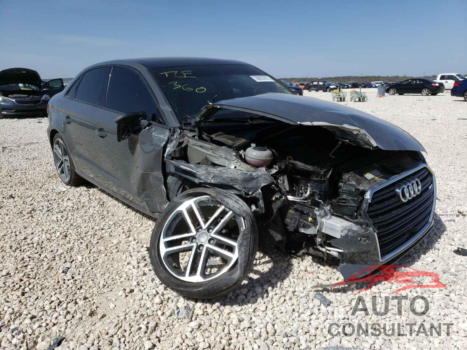 AUDI A3 2018 - WAUAUGFF9J1090061