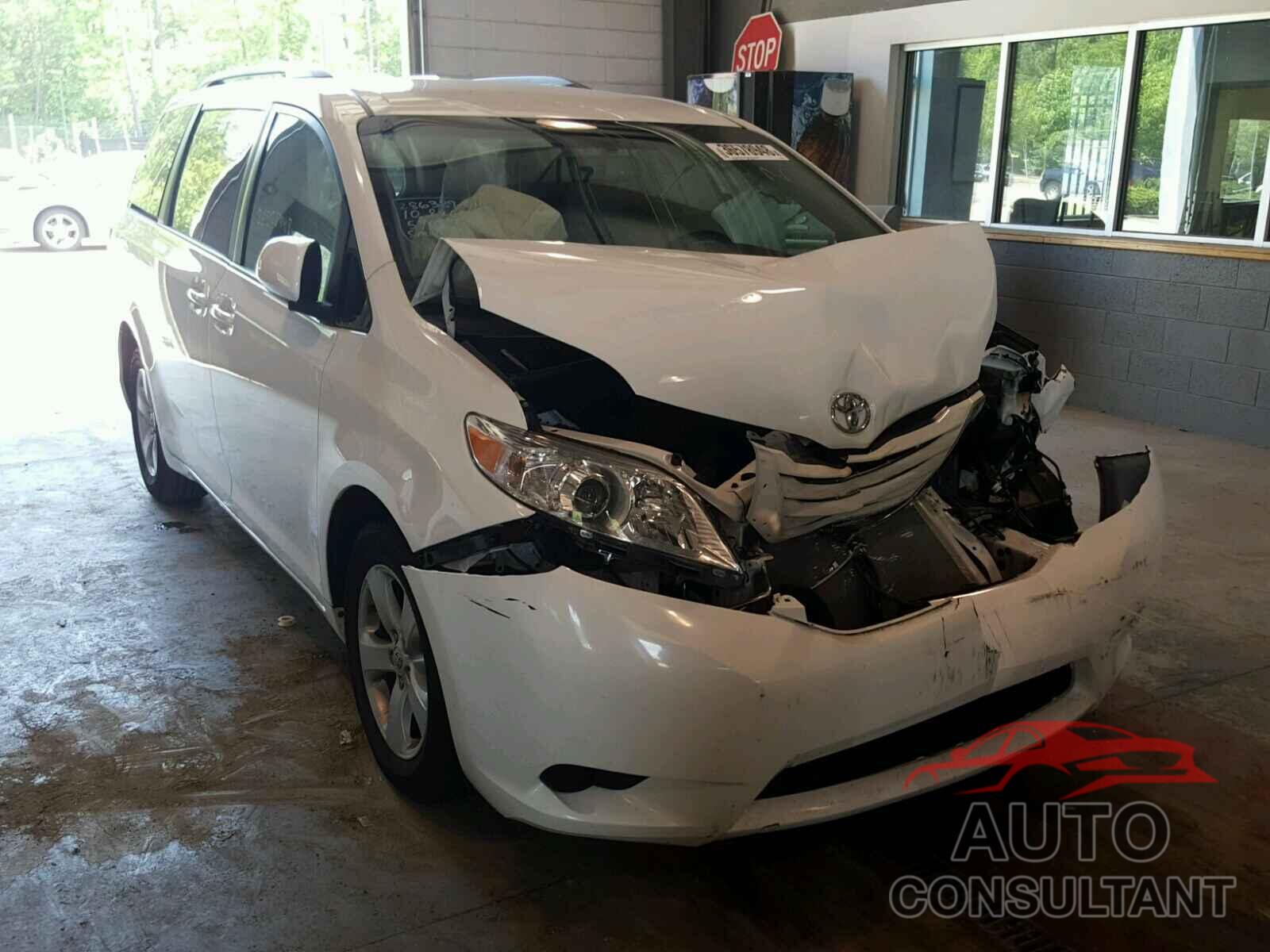 TOYOTA SIENNA 2017 - 5TDKZ3DCXHS874448