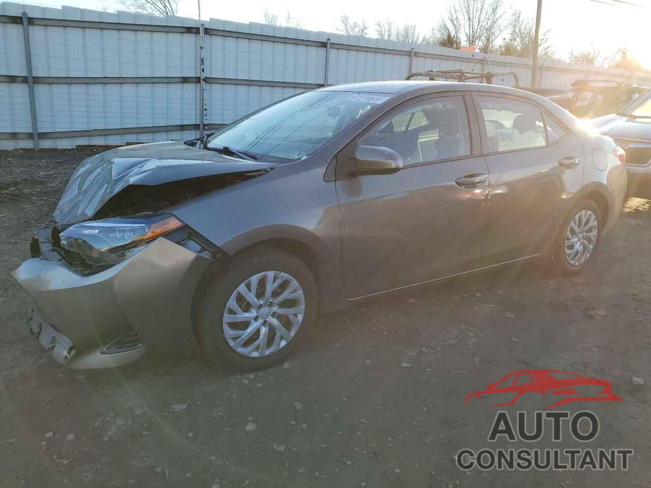 TOYOTA COROLLA 2018 - 2T1BURHE2JC107236