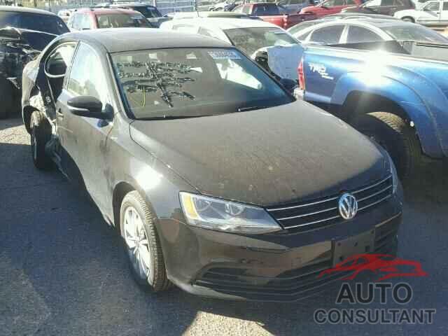 VOLKSWAGEN JETTA 2016 - 3VWD67AJ1GM237150
