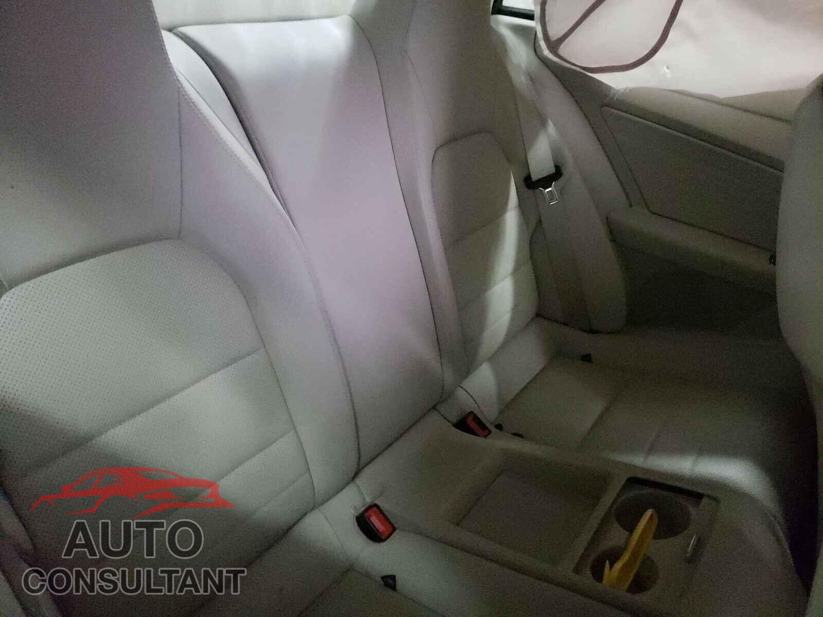 MERCEDES-BENZ E CLASS 2017 - WDDKJ6FB8HF358057