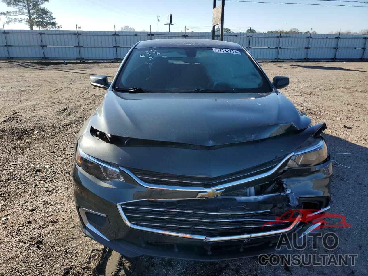 CHEVROLET MALIBU 2018 - 1G1ZB5ST4JF109199