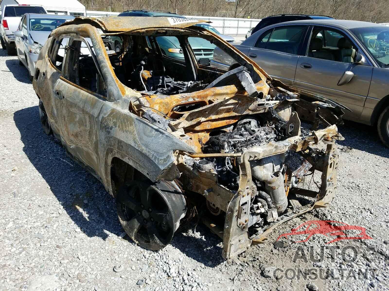 JEEP COMPASS 2019 - 3C4NJDBB1KT817945