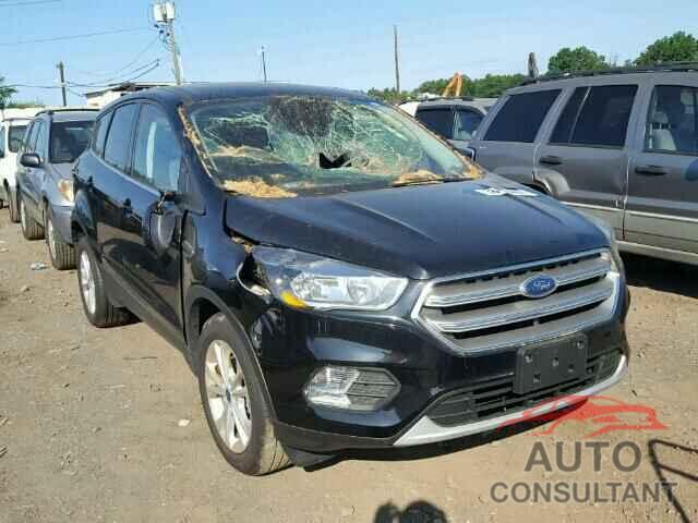 FORD ESCAPE 2017 - 1FMCU9GD5HUB34727