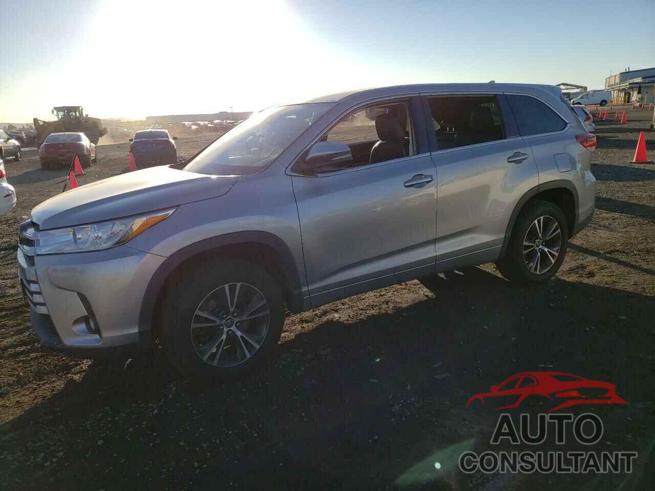 TOYOTA HIGHLANDER 2017 - 5TDZZRFH2HS191797