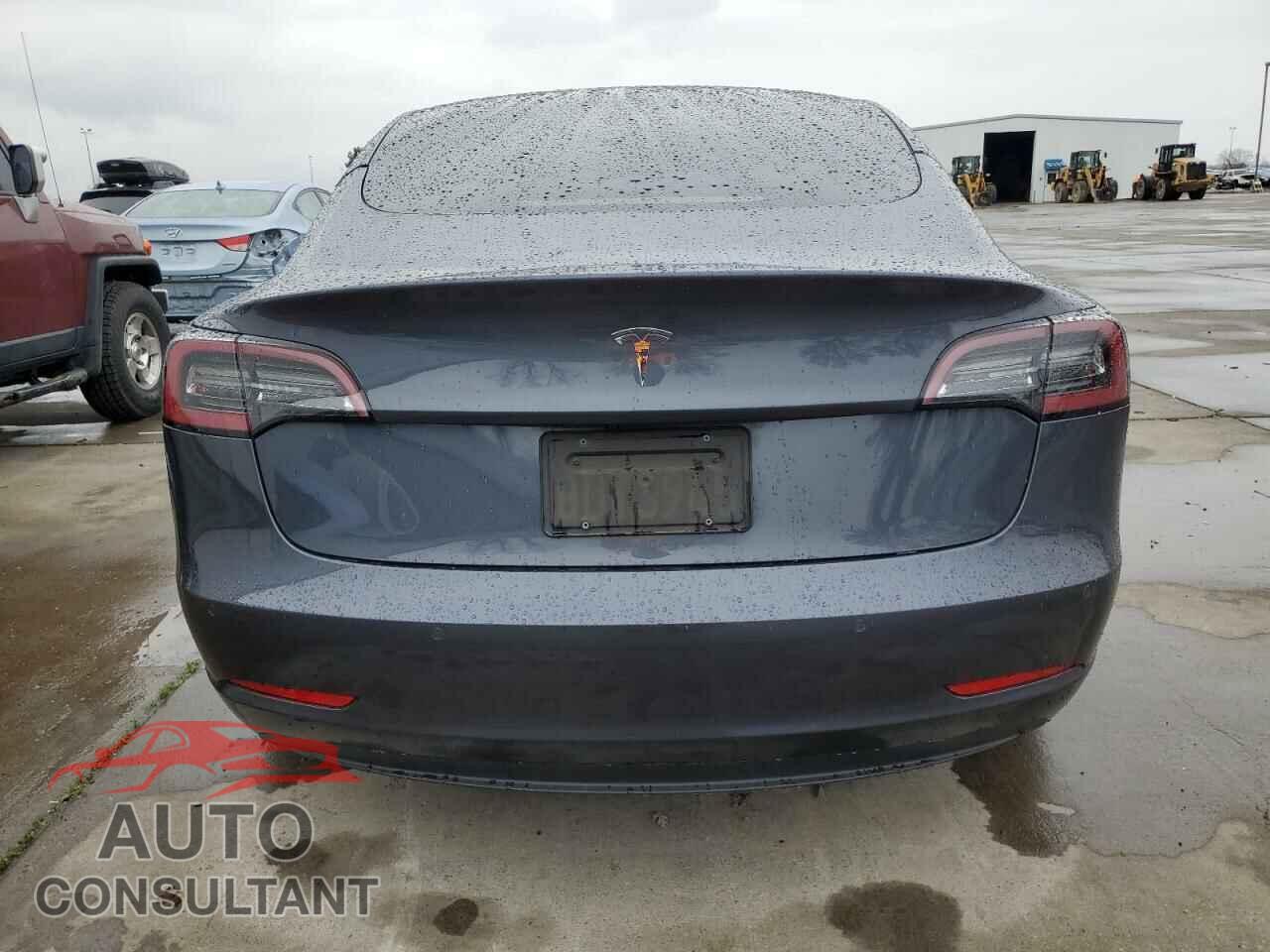TESLA MODEL 3 2021 - 5YJ3E1EA3MF878163