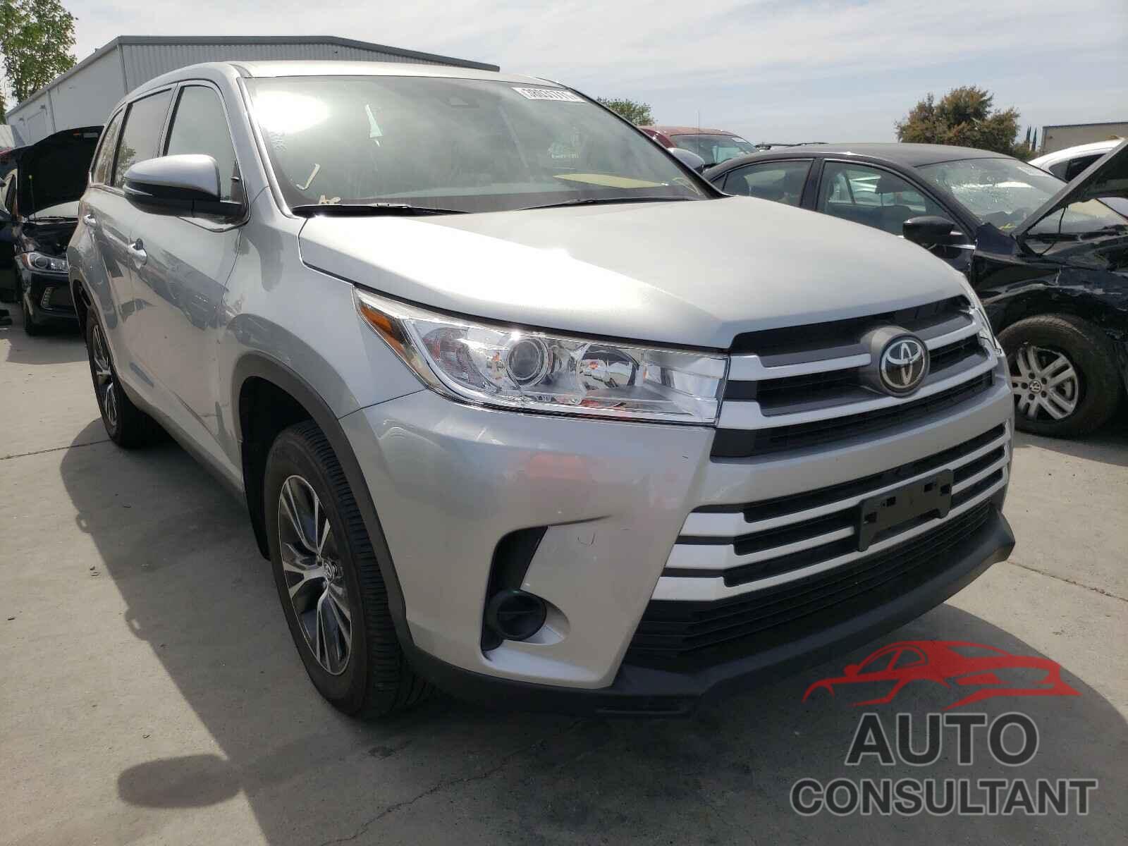 TOYOTA HIGHLANDER 2019 - 5TDBZRFH5KS731376