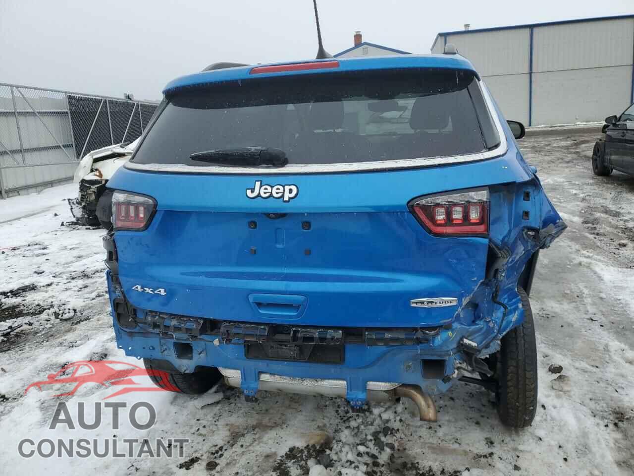 JEEP COMPASS 2018 - 3C4NJDBB7JT402398