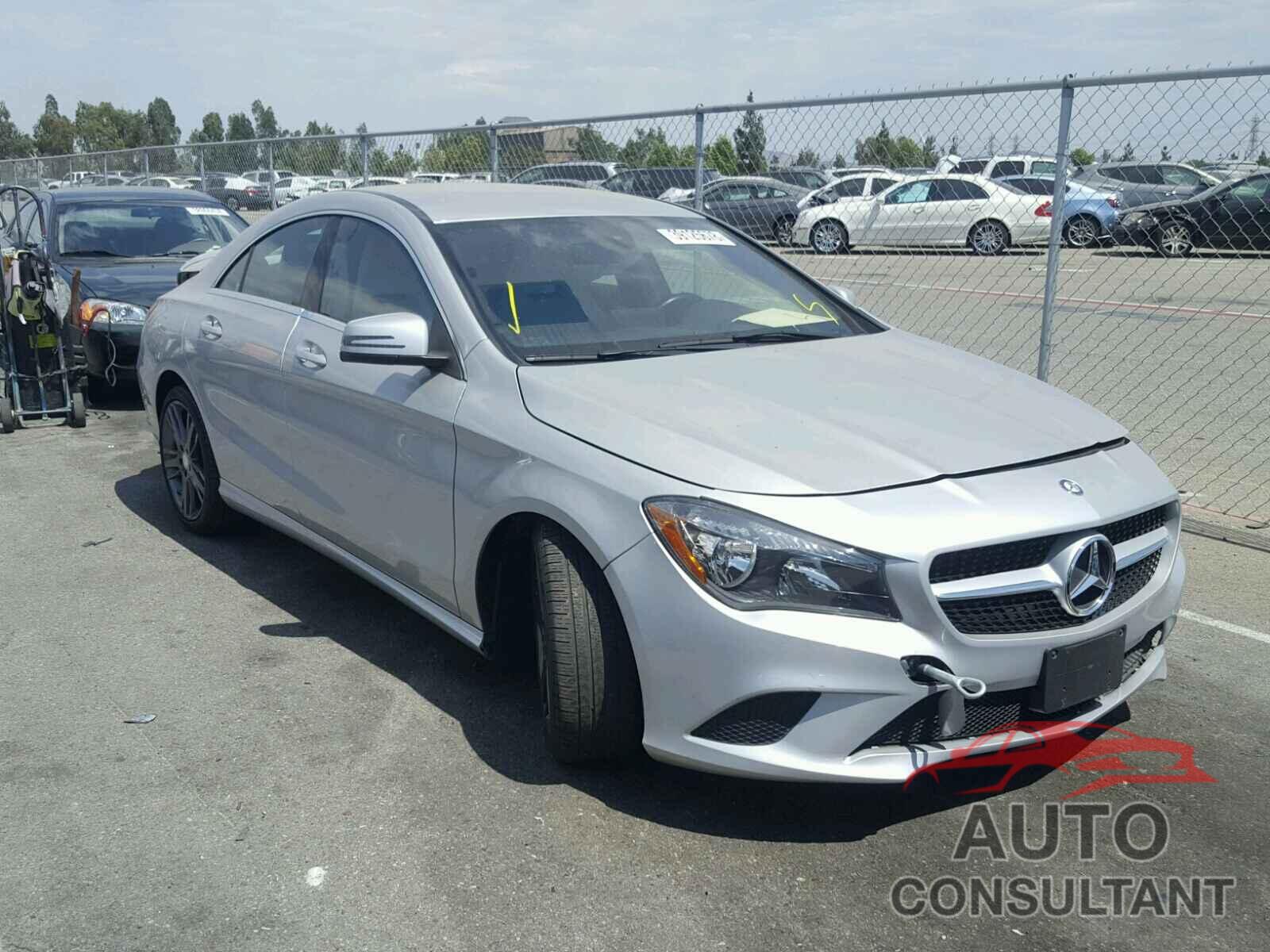 MERCEDES-BENZ C CLASS 2015 - WDDSJ4EB2FN254673