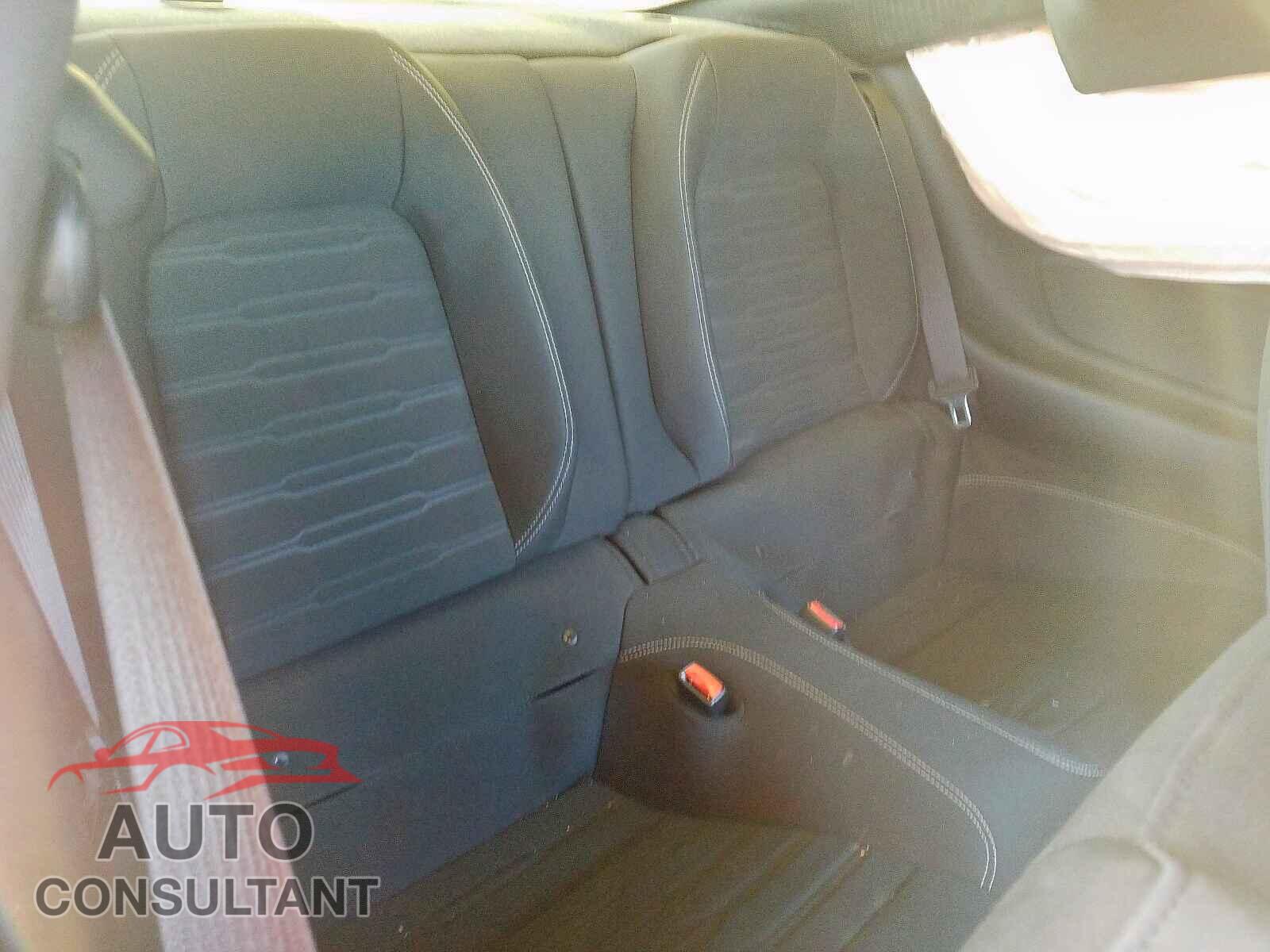 FORD MUSTANG 2017 - 3C4NJDBB6MT566858