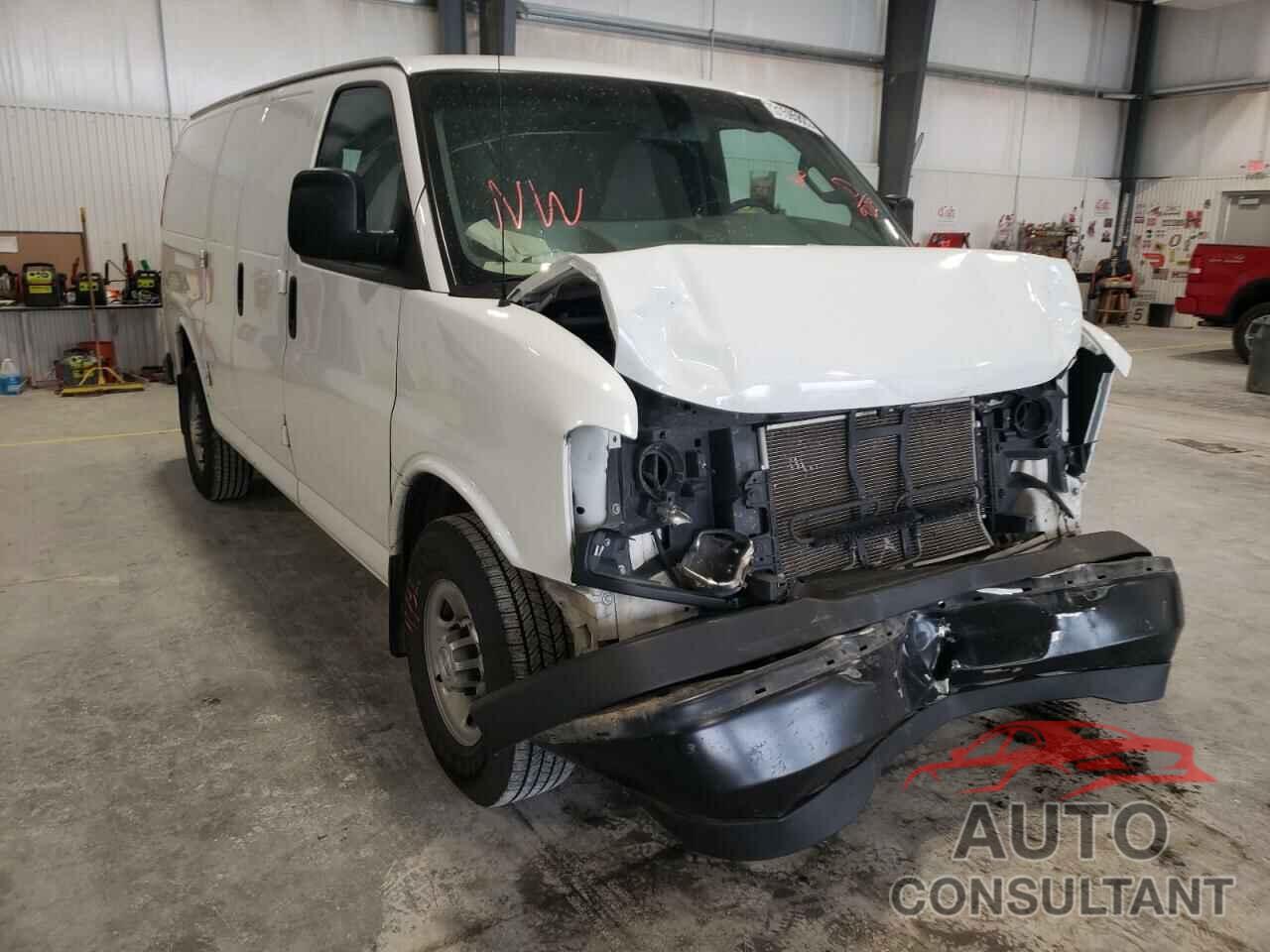 CHEVROLET EXPRESS 2017 - 1GCWGAFF5H1209229