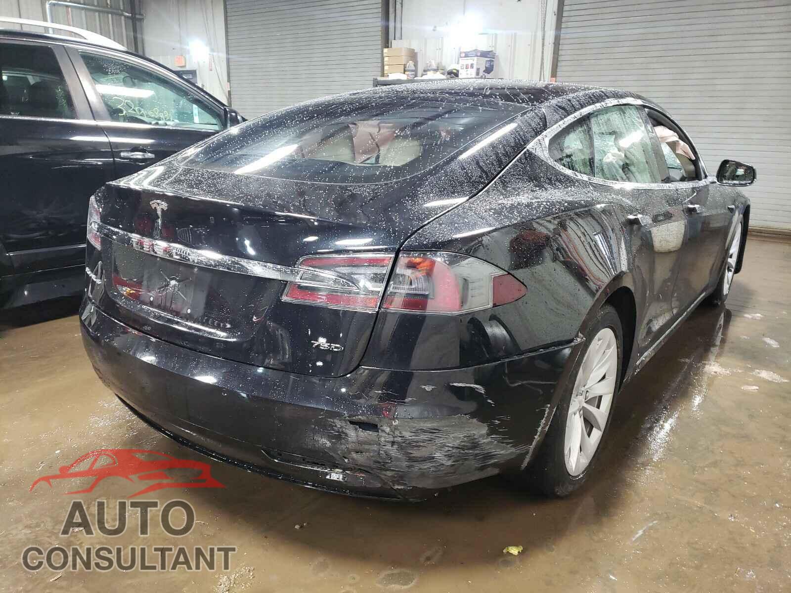 TESLA MODEL S 2017 - 5YJSA1E26HF199753