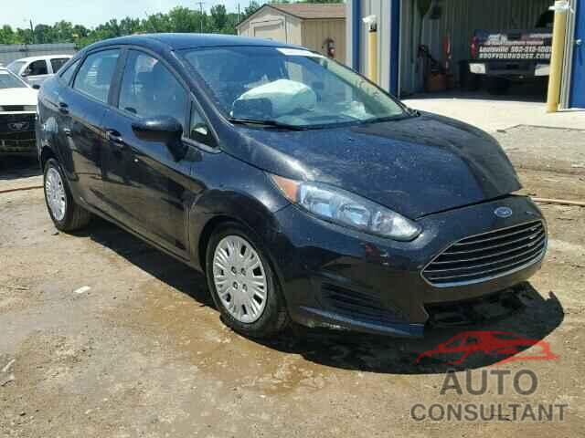 FORD FIESTA 2015 - 3FADP4AJ4FM129124