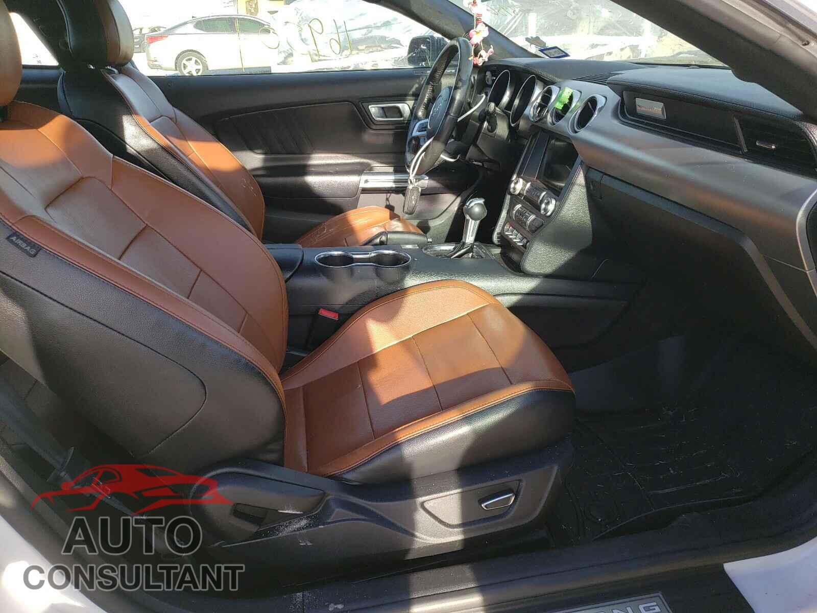 FORD MUSTANG 2018 - 1FA6P8TH2J5118986