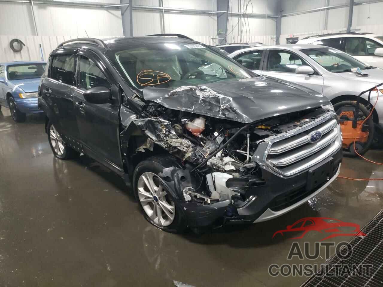 FORD ESCAPE 2017 - 1FMCU0GD0HUC20409