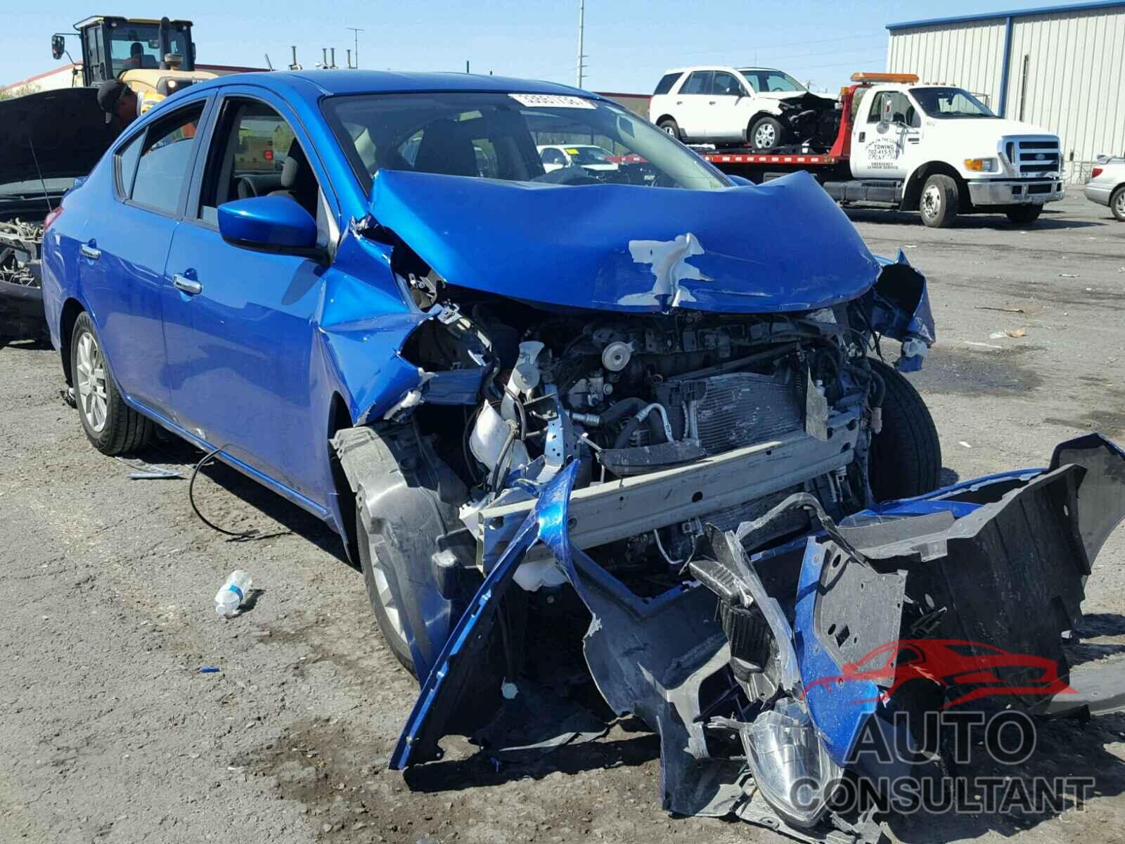 NISSAN VERSA 2017 - 3N1CN7AP8HL802106