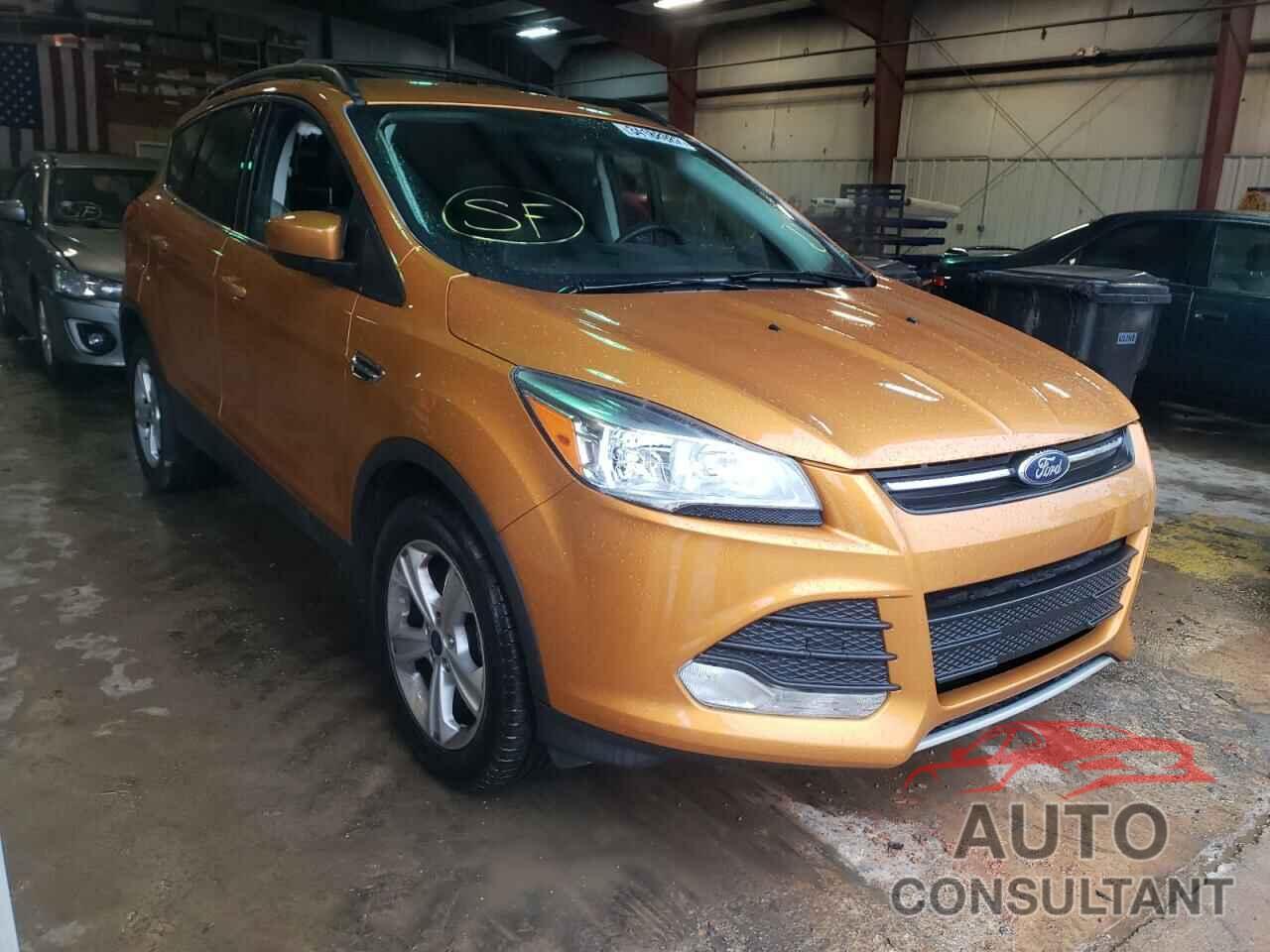 FORD ESCAPE 2016 - 1FMCU0GX3GUC50755