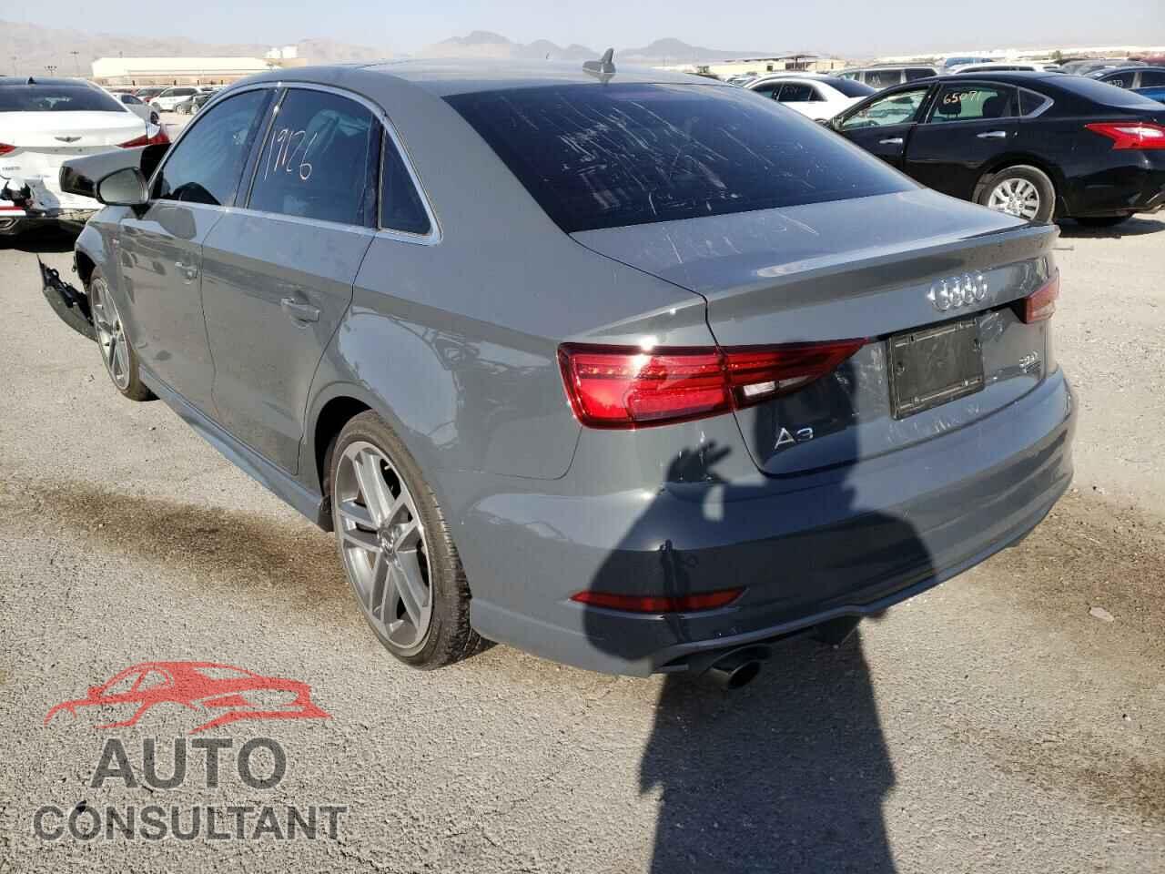 AUDI A3 2018 - WAUJ8GFF9J1027062