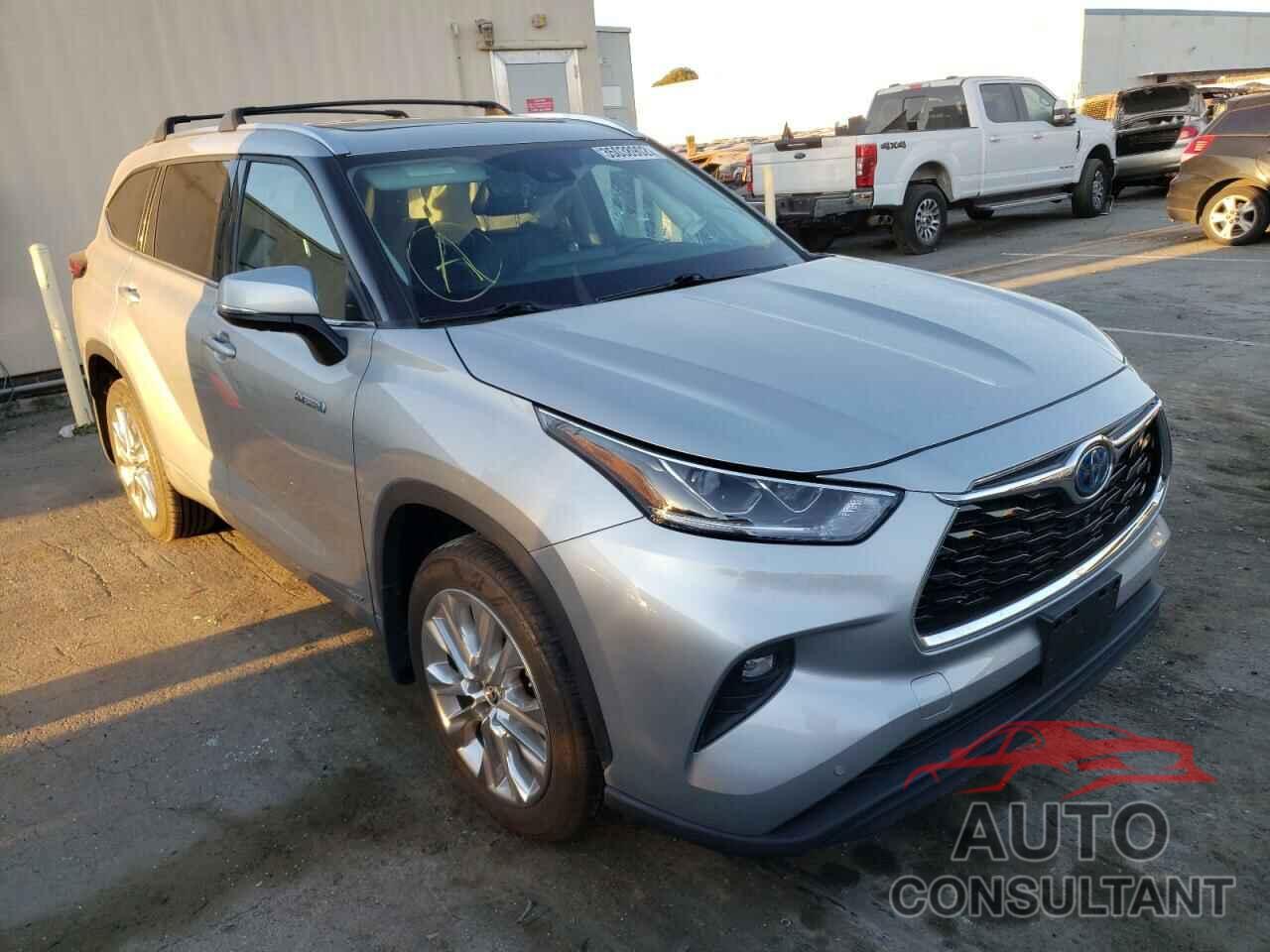 TOYOTA HIGHLANDER 2021 - 5TDXBRCH8MS021938