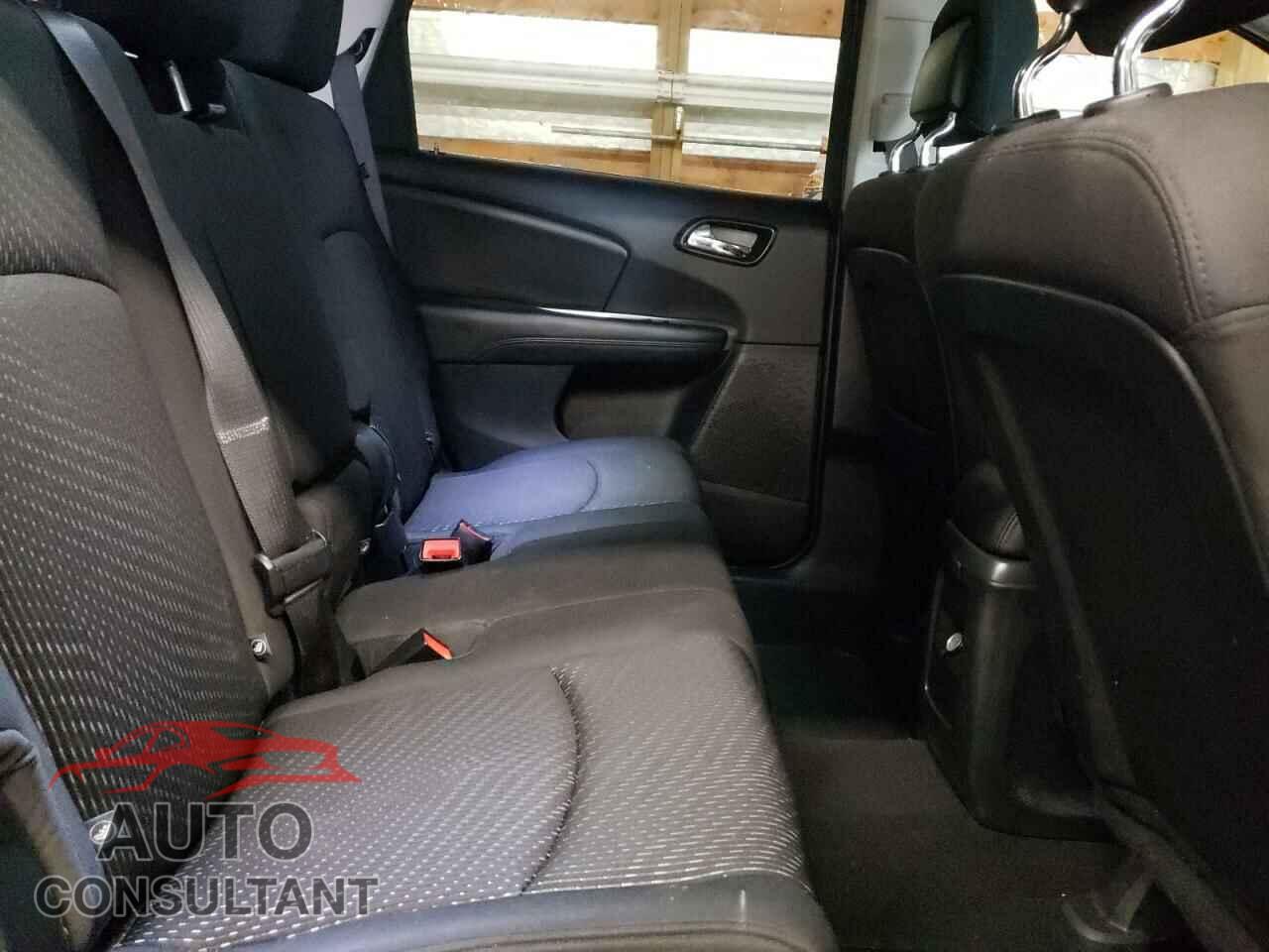 DODGE JOURNEY 2017 - 3C4PDCBB6HT612950