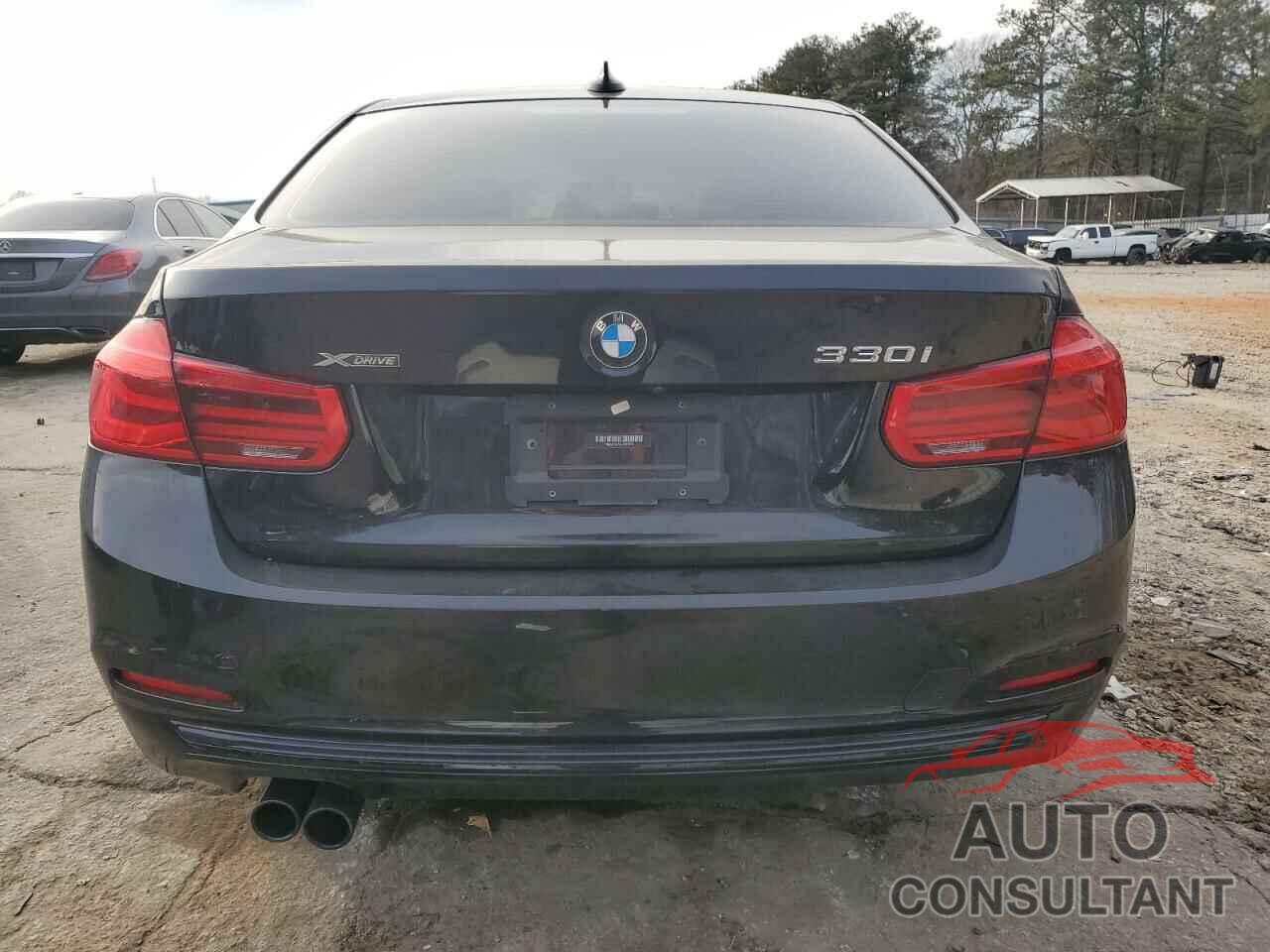 BMW 3 SERIES 2018 - WBA8D9C58JA616394