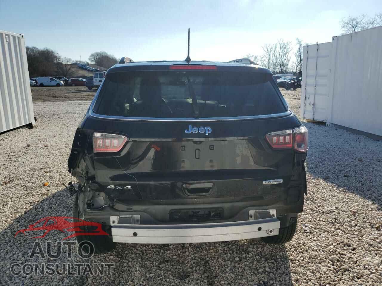 JEEP COMPASS 2017 - 3C4NJDBB8HT666661