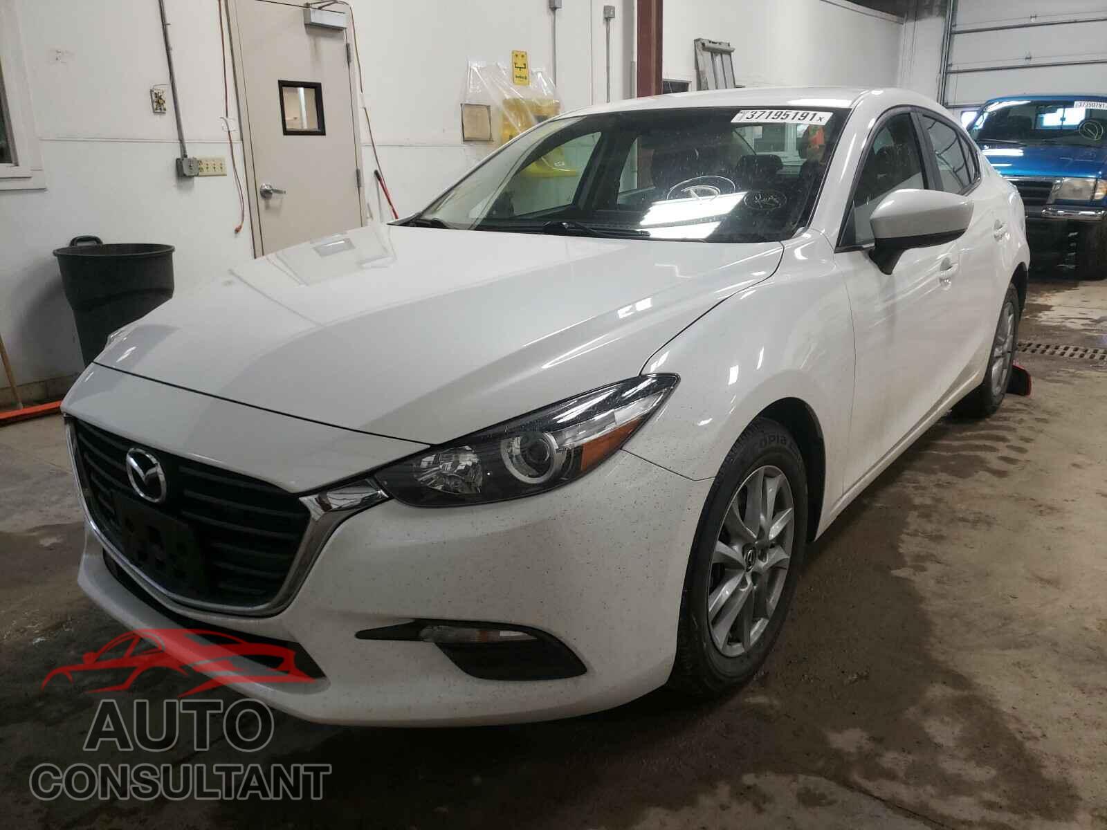 MAZDA 3 2017 - 3MZBN1U77HM154458