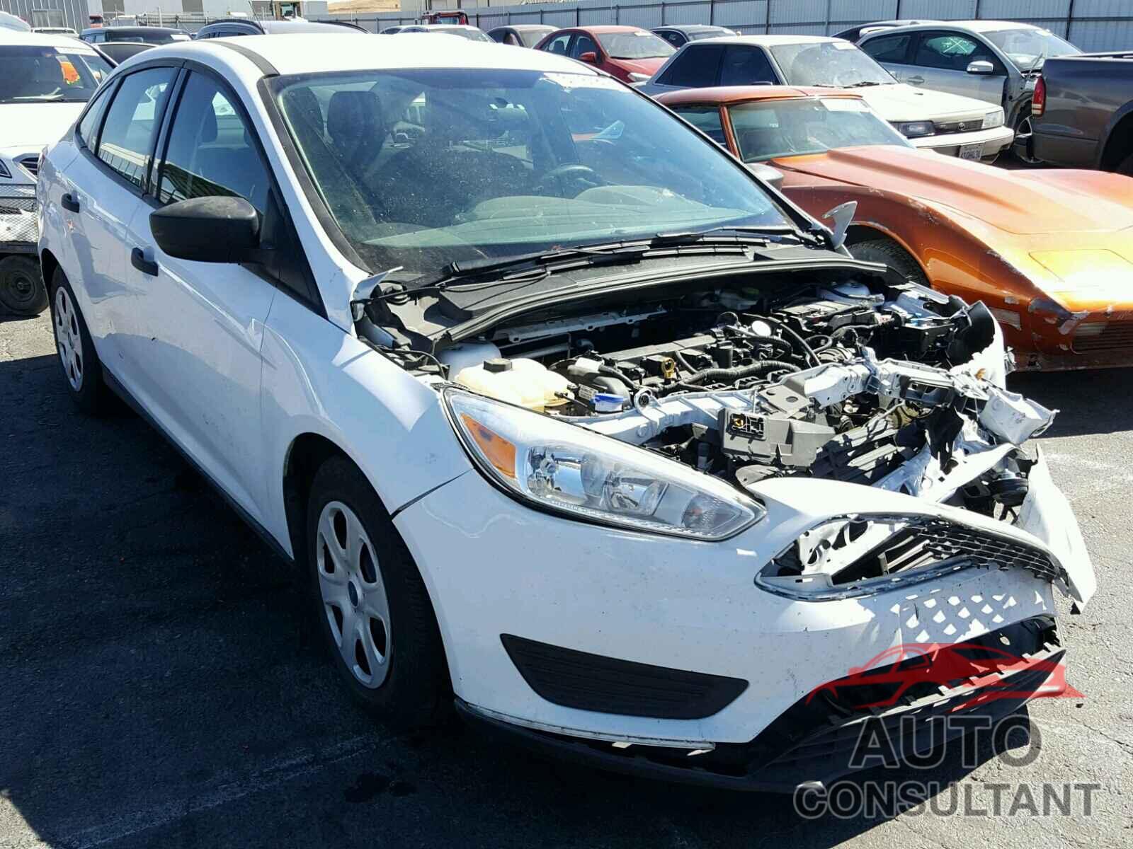 FORD FOCUS 2016 - 1FADP3E22GL339348