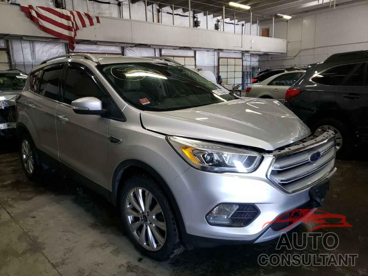 FORD ESCAPE 2017 - 1FMCU9J95HUA63243