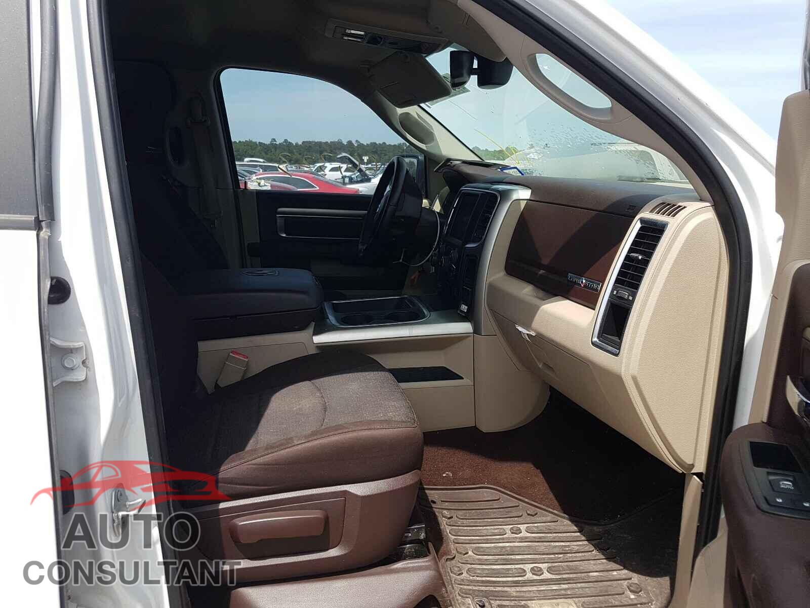 RAM 1500 2018 - 1C6RR7LM1JS316671