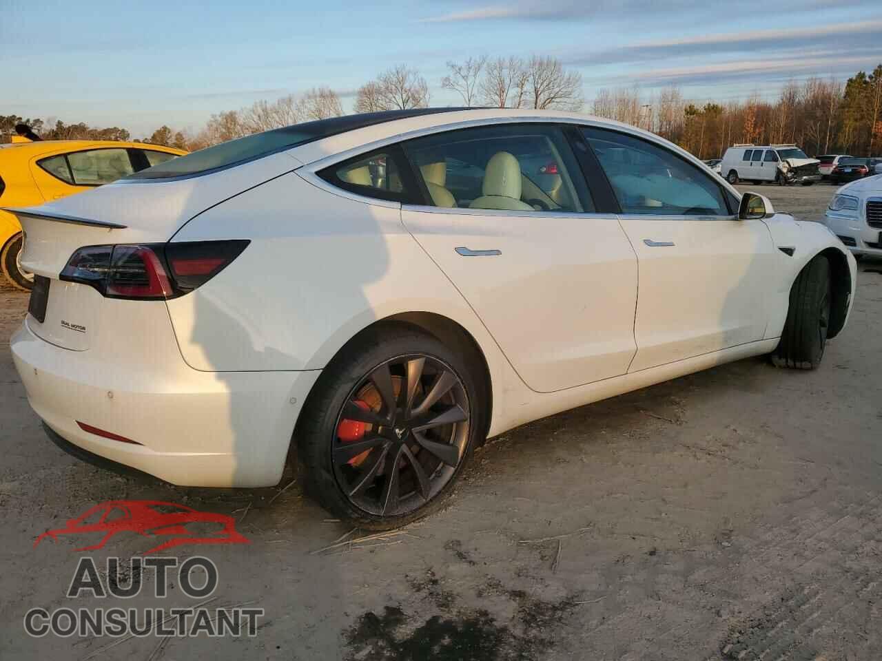 TESLA MODEL 3 2020 - 5YJ3E1EC5LF784253