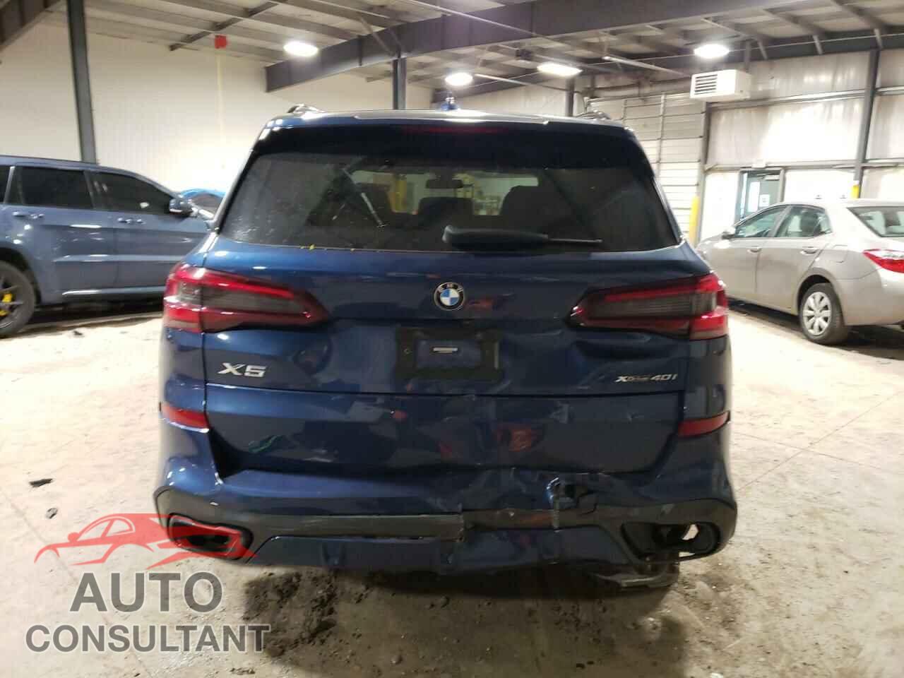 BMW X5 2021 - 5UXCR6C08M9E96704