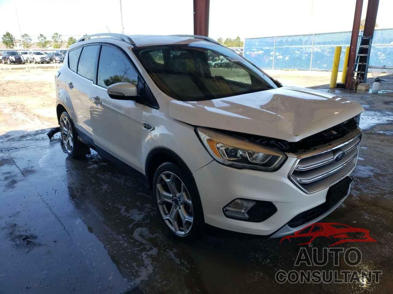 FORD ESCAPE 2017 - 1FMCU0J97HUE71450