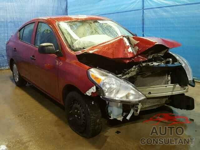 NISSAN VERSA 2015 - 3N1CN7AP0FL829992