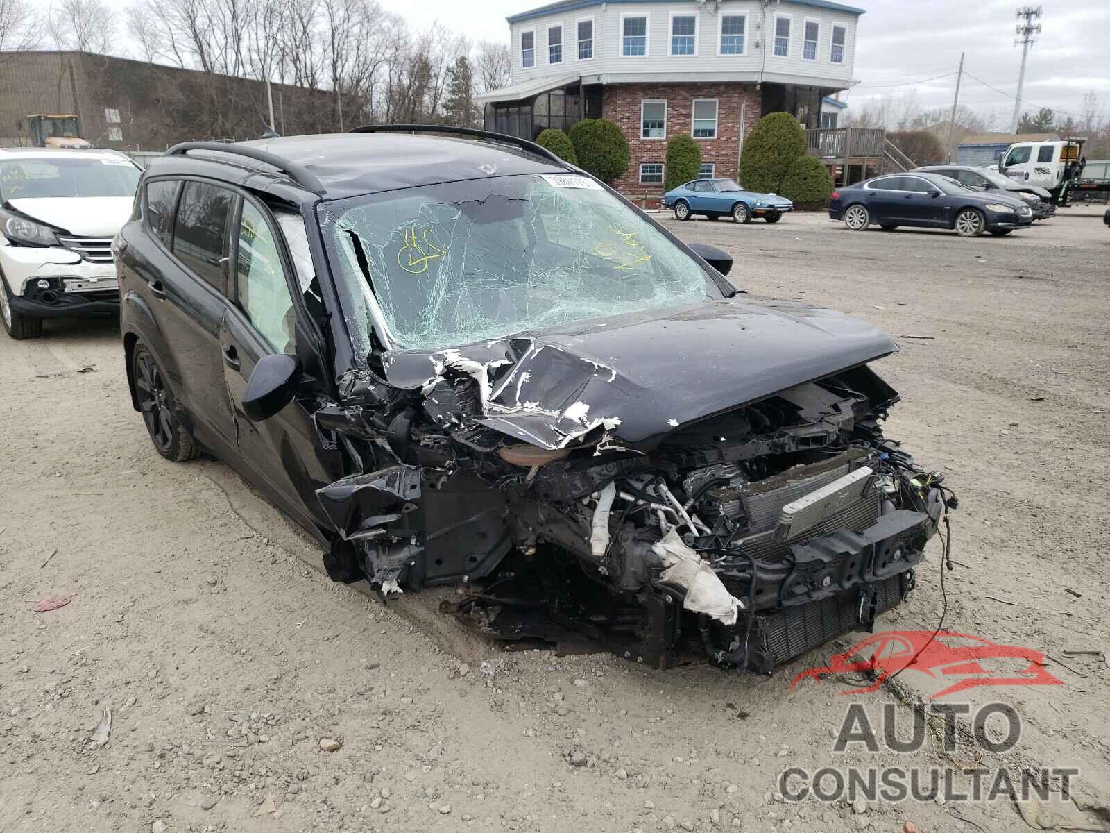 FORD ESCAPE 2018 - 1FMCU9GD6JUC25771