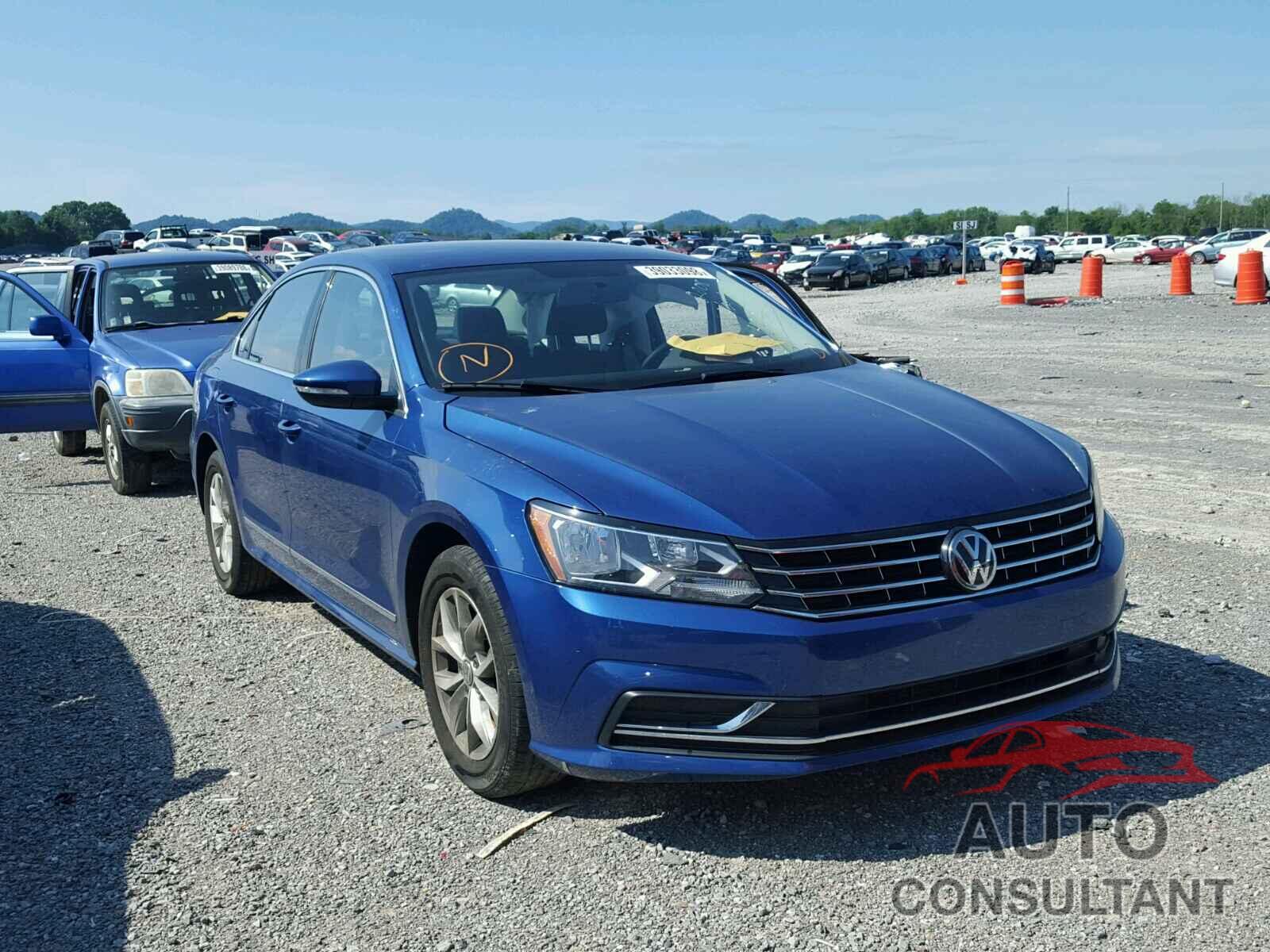 VOLKSWAGEN PASSAT 2017 - 1VWAT7A34HC028095
