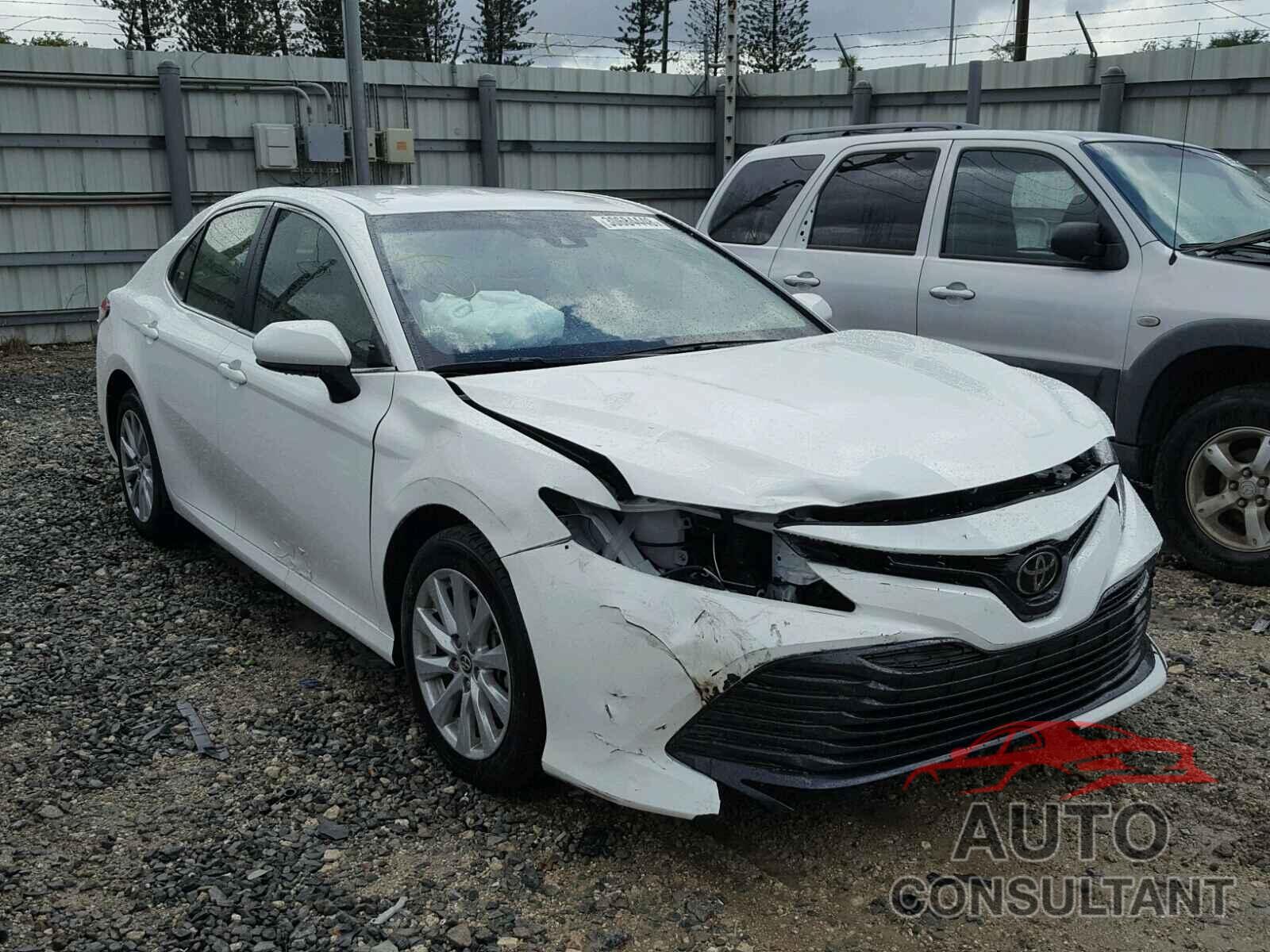 TOYOTA CAMRY 2018 - JTNB11HK1J3025650