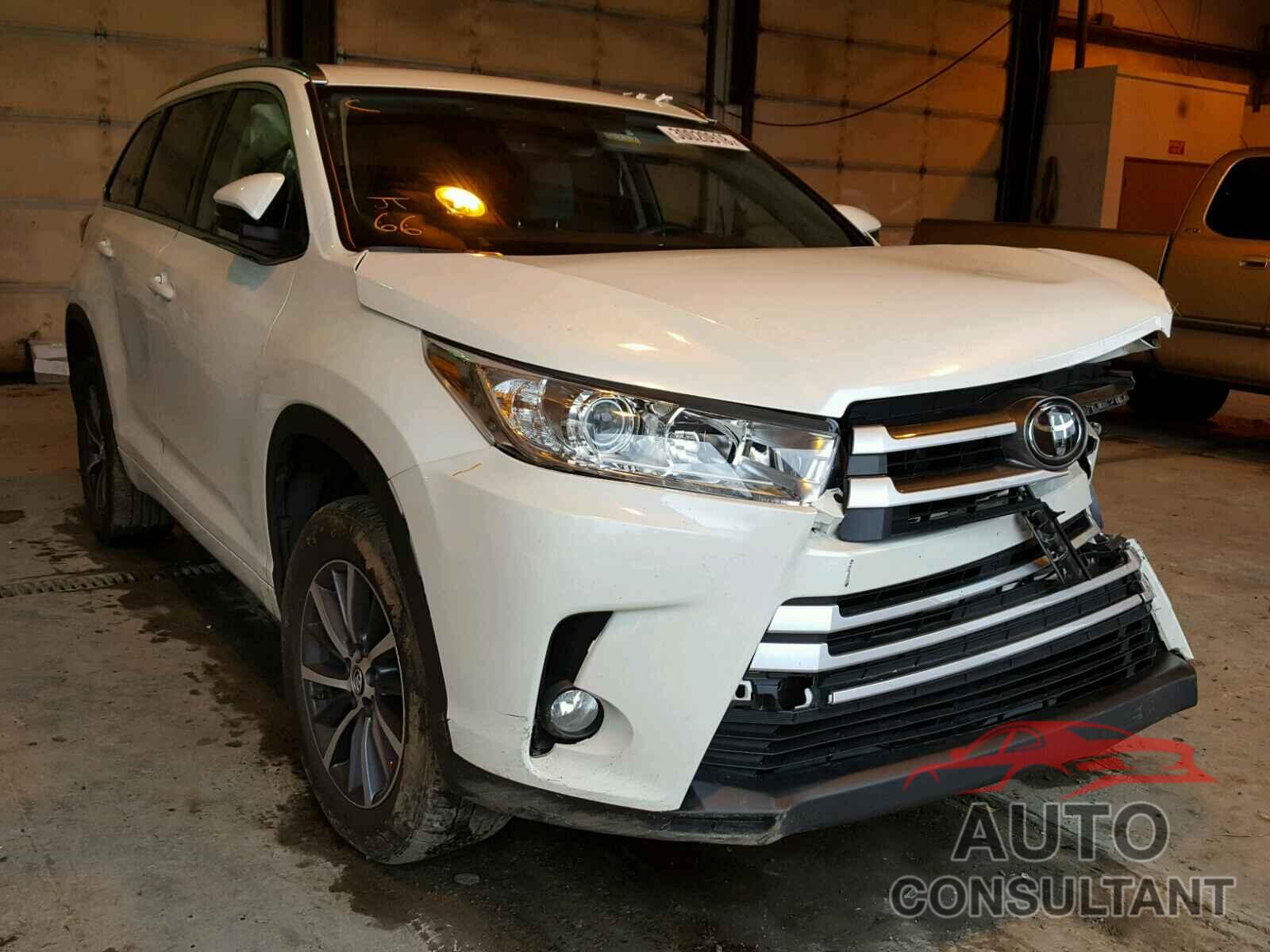 TOYOTA HIGHLANDER 2017 - 5TDKZRFH3HS199988