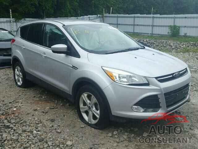 FORD ESCAPE 2015 - 1FMCU0G79FUB85649