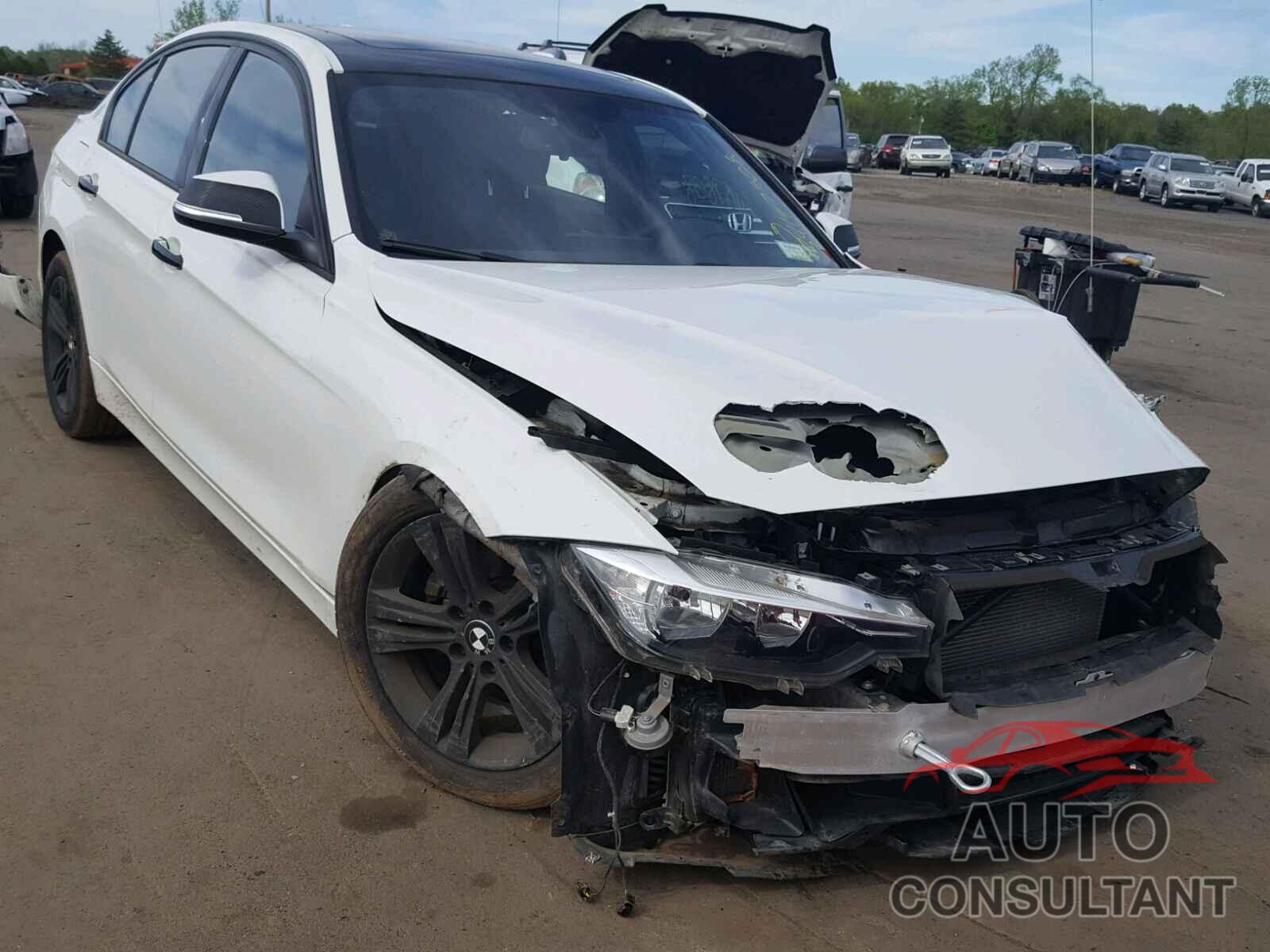 BMW 3 SERIES 2016 - WBA8E3C55GK502737