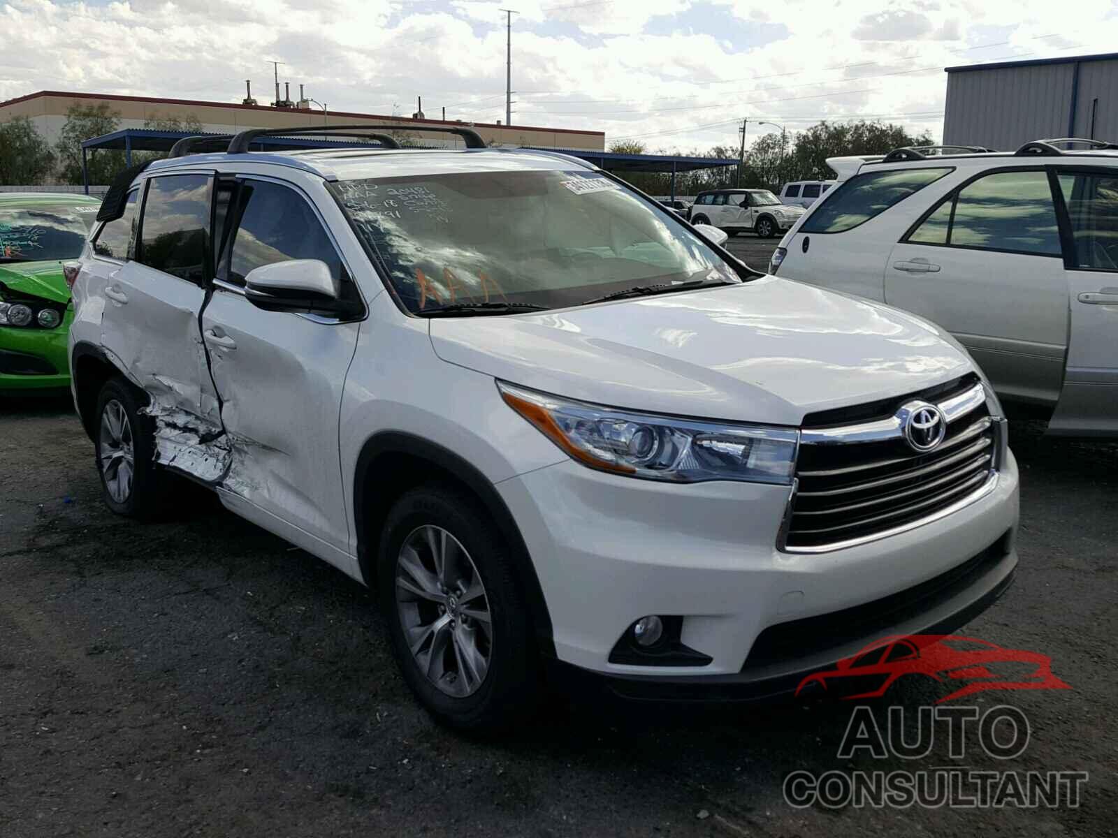 TOYOTA HIGHLANDER 2015 - 5TDKKRFH3FS101723