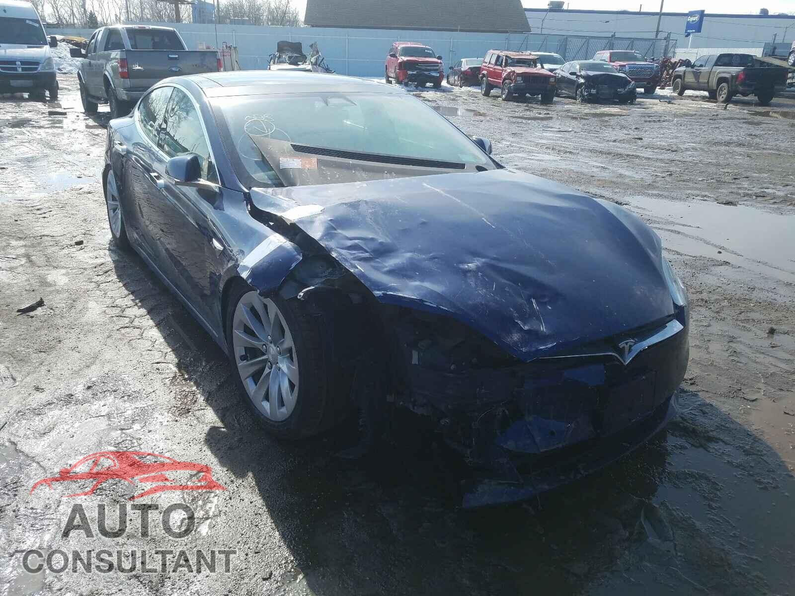 TESLA MODEL S 2018 - 5YJSA1E26JF276546