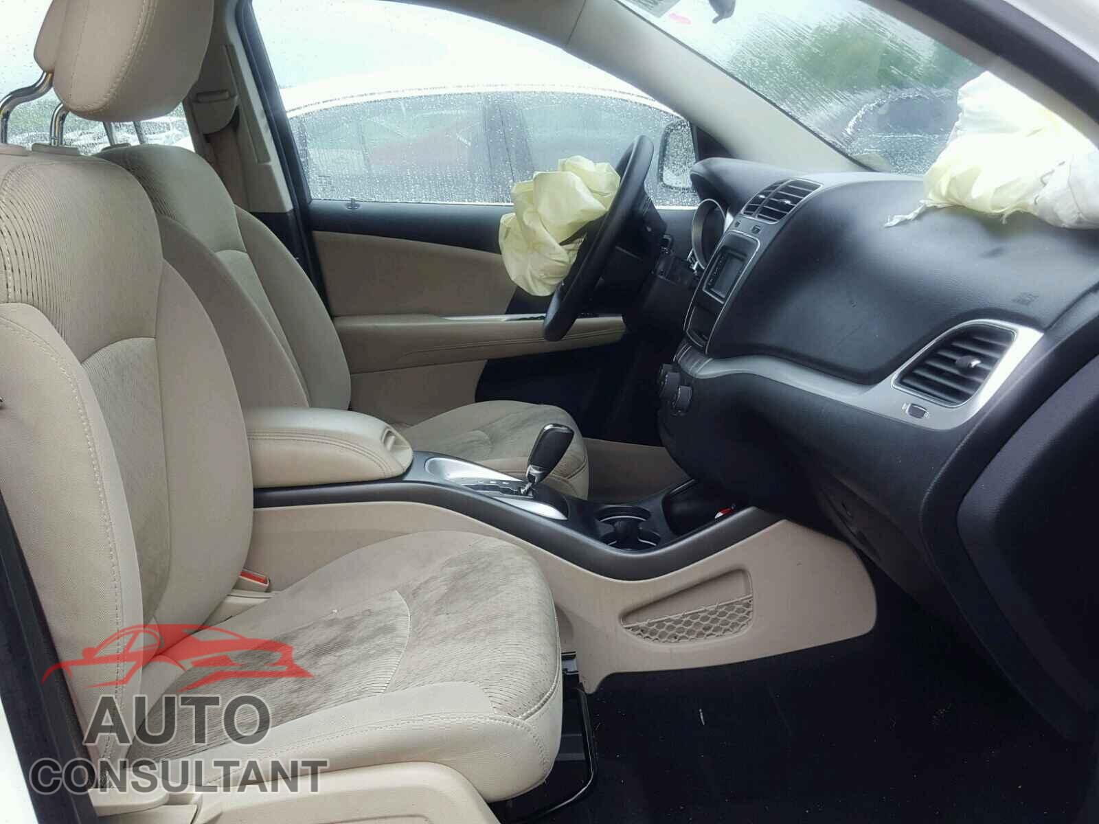 DODGE JOURNEY 2015 - 3C4PDCAB1FT720200