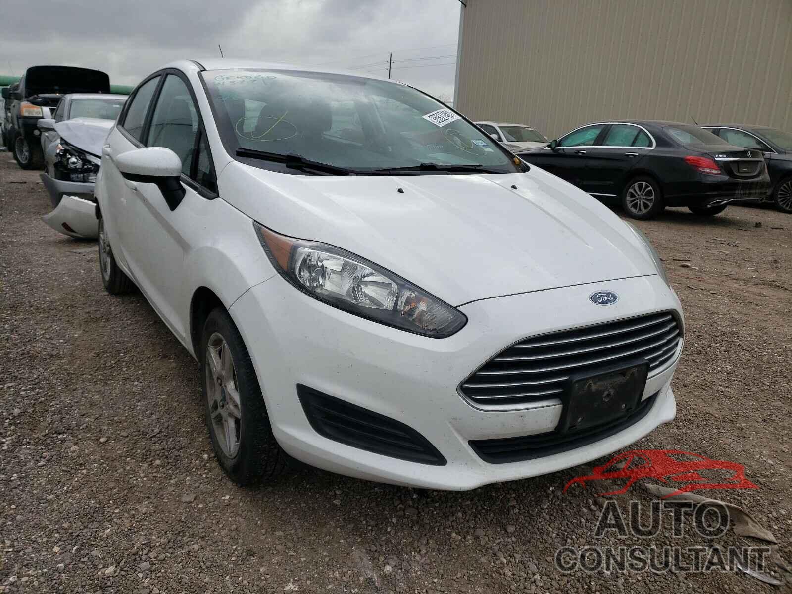 FORD FIESTA 2017 - 3FADP4EJ3HM164203