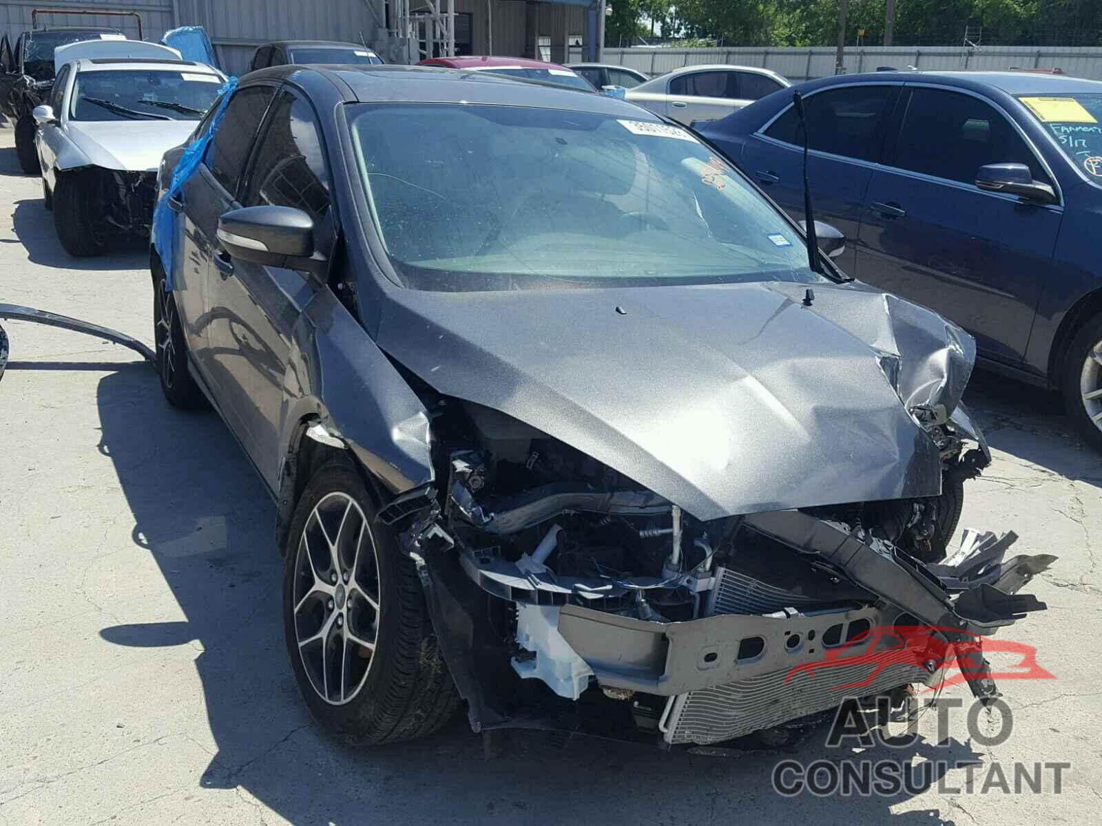 FORD FOCUS 2018 - 1FADP3H22JL229449