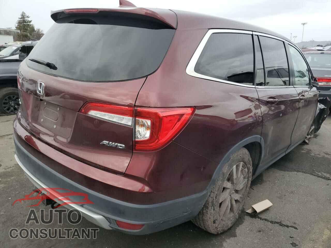HONDA PILOT 2019 - 5FNYF6H33KB083172