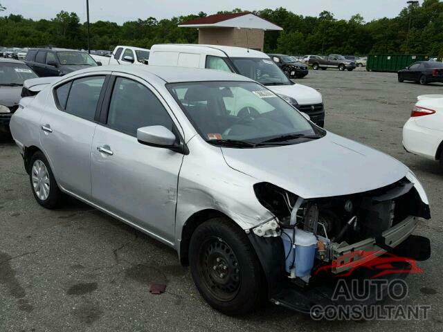 NISSAN VERSA 2017 - 3N1CN7AP4HL869446