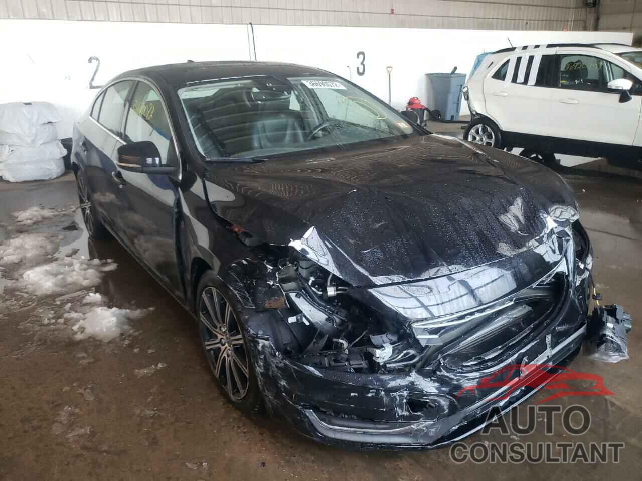 VOLVO S60 2018 - LYV402TK8JB174171