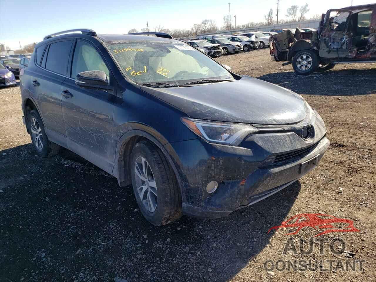 TOYOTA RAV4 2017 - JTMRFREV2HJ111847